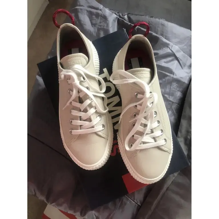 TOMMY HILFIGER HENISSLY WOMEN SHOES TOW26
